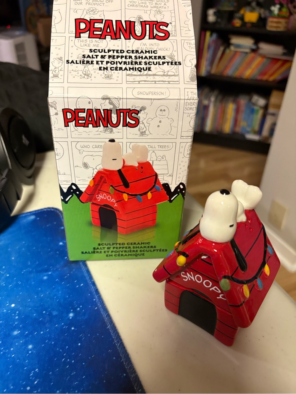 Peanuts Snoopy on Red Doghouse Ceramic Salt & Pepper Set